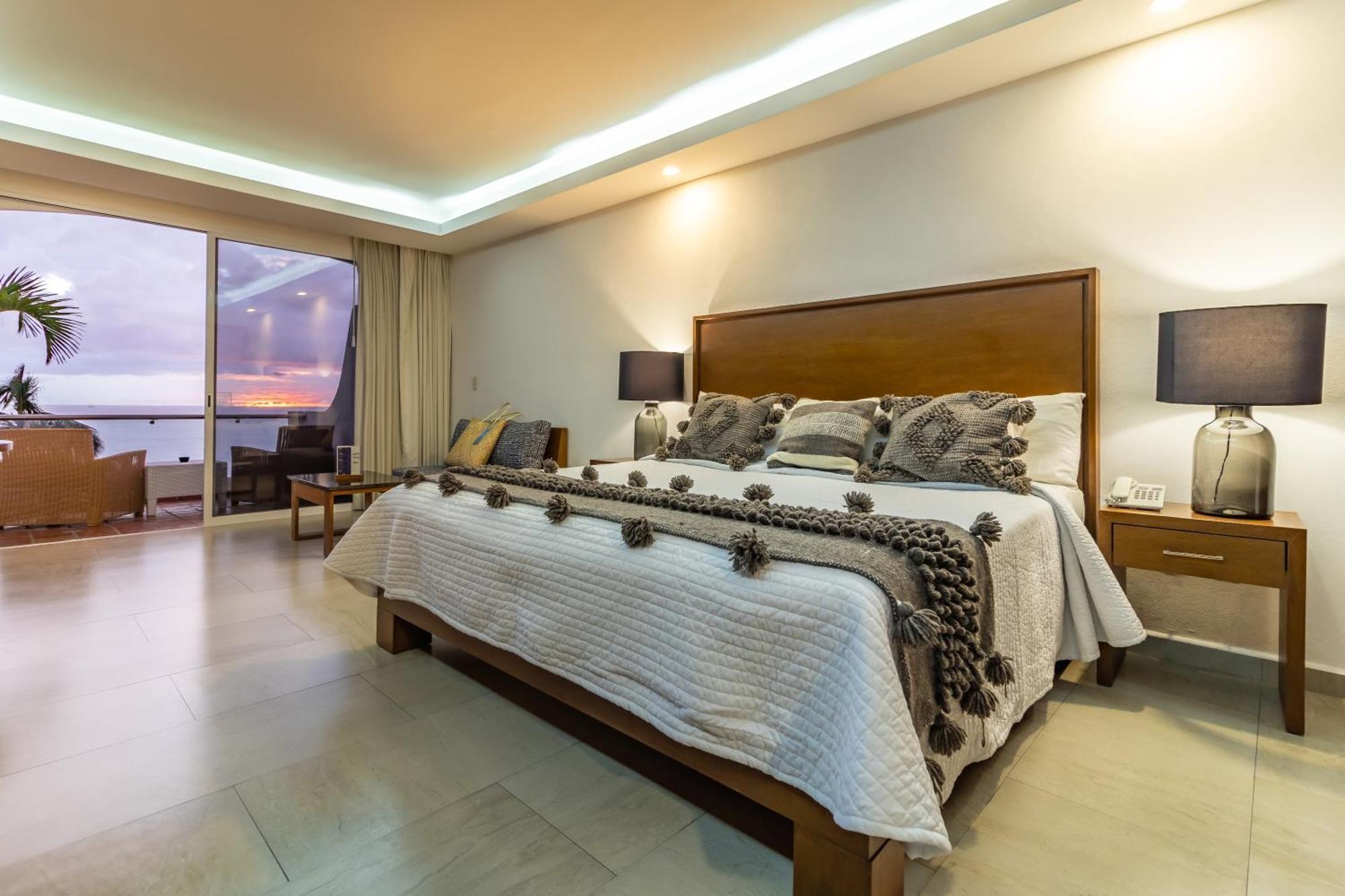The Paramar Beachfront Boutique Hotel With Breakfast Included - Downtown Malecon Puerto Vallarta Eksteriør bilde