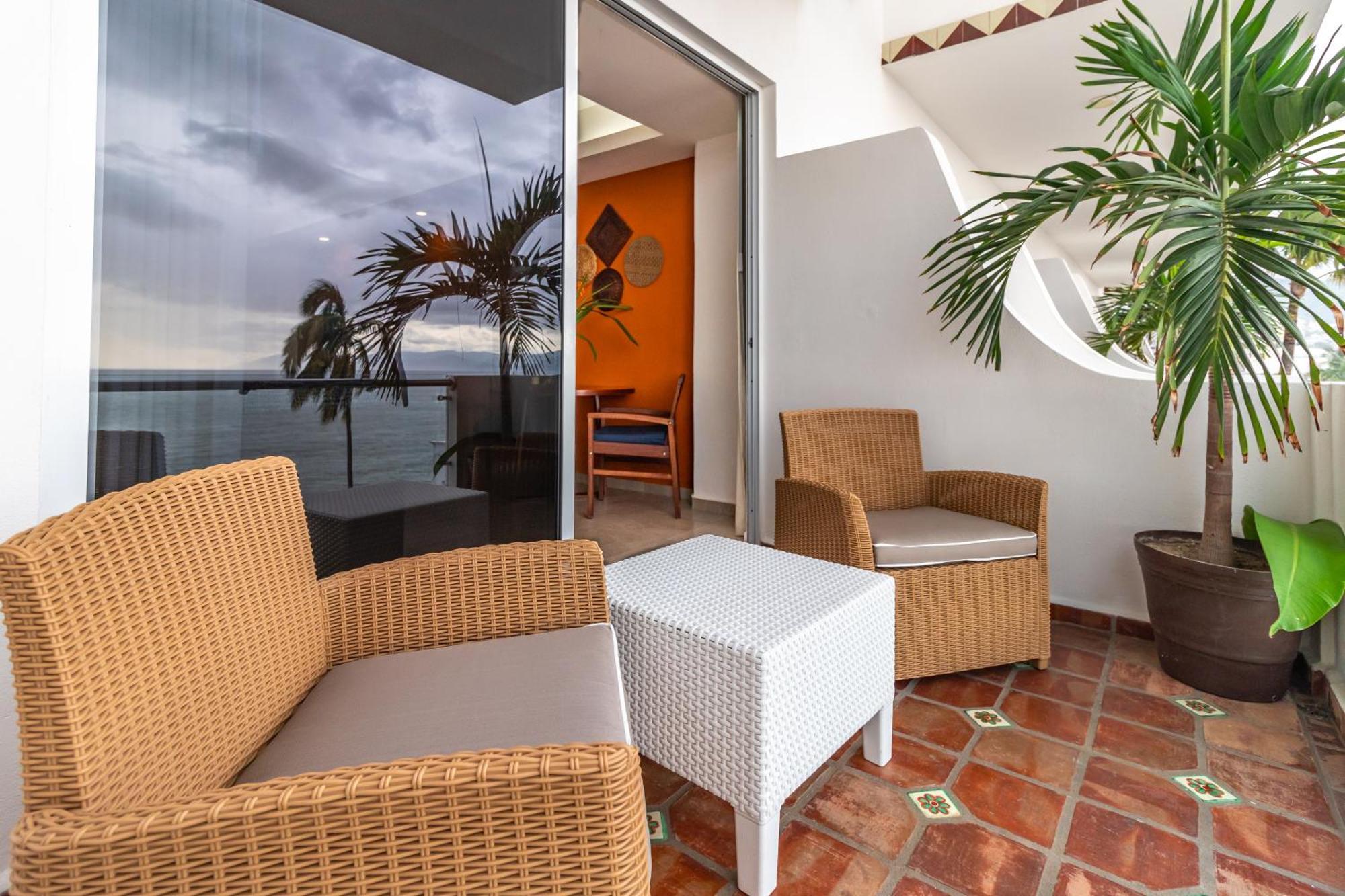 The Paramar Beachfront Boutique Hotel With Breakfast Included - Downtown Malecon Puerto Vallarta Eksteriør bilde
