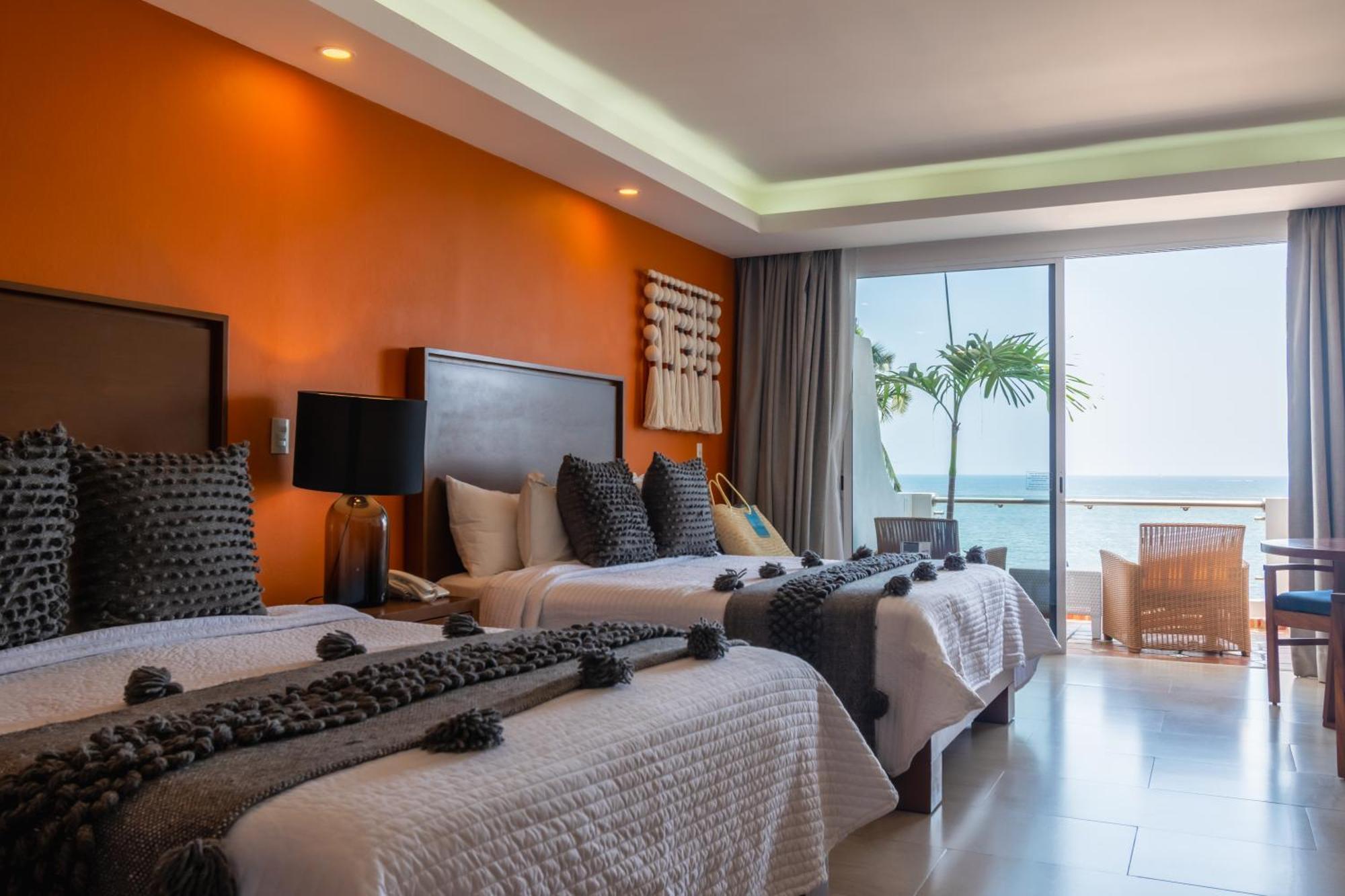 The Paramar Beachfront Boutique Hotel With Breakfast Included - Downtown Malecon Puerto Vallarta Eksteriør bilde