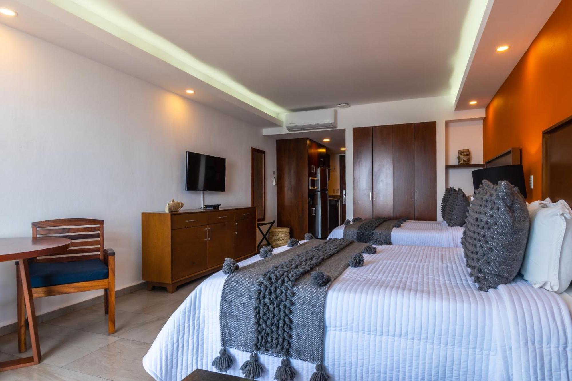 The Paramar Beachfront Boutique Hotel With Breakfast Included - Downtown Malecon Puerto Vallarta Eksteriør bilde
