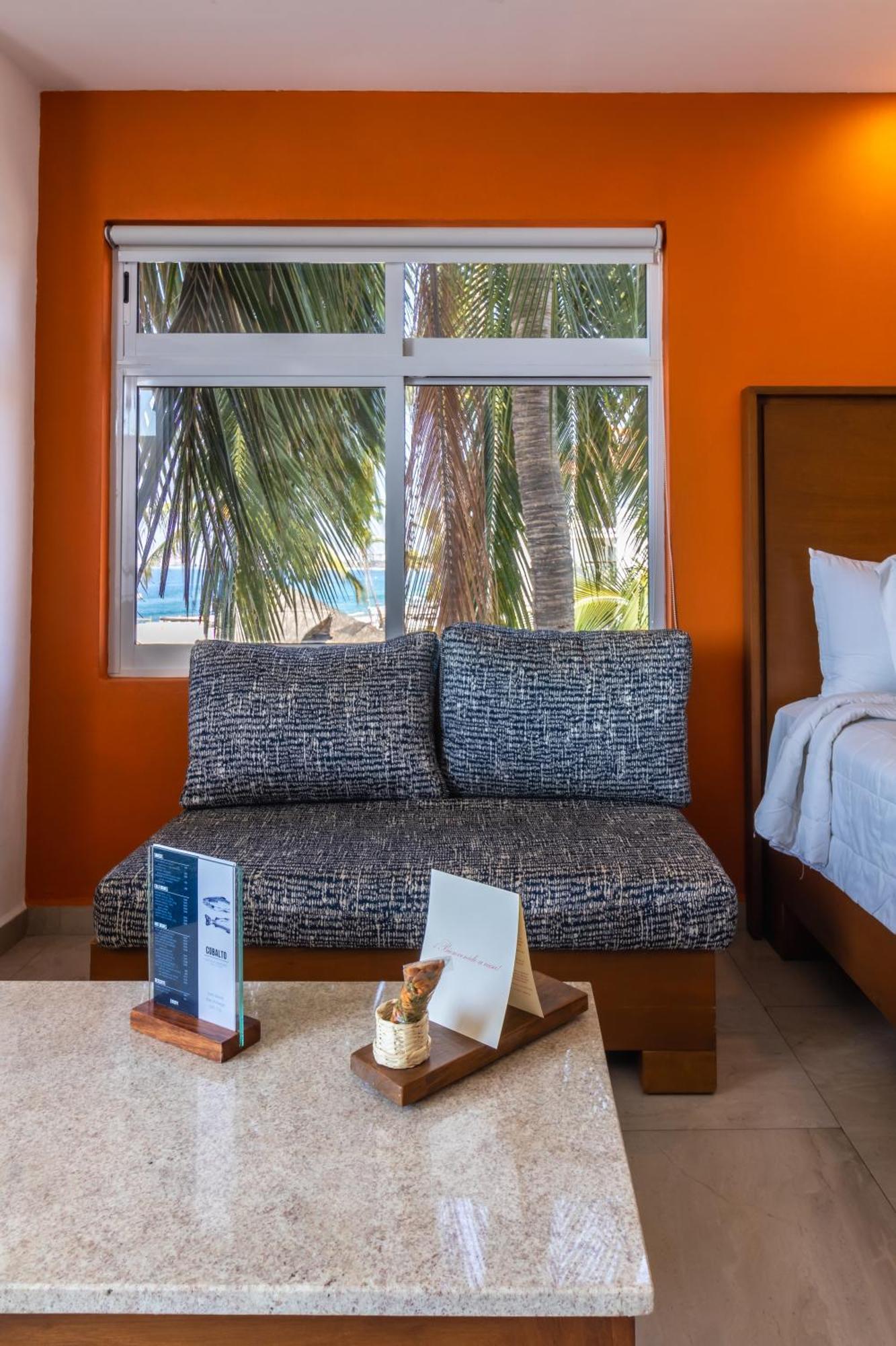 The Paramar Beachfront Boutique Hotel With Breakfast Included - Downtown Malecon Puerto Vallarta Eksteriør bilde