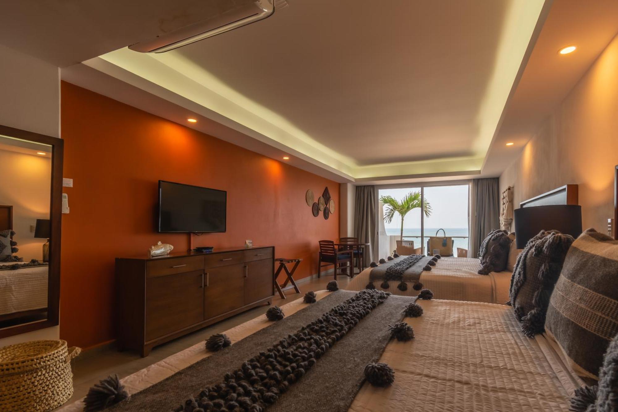 The Paramar Beachfront Boutique Hotel With Breakfast Included - Downtown Malecon Puerto Vallarta Eksteriør bilde